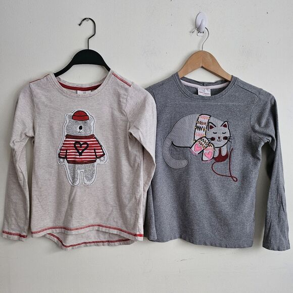HANNA ANDERSSON Long Sleeved Applique Embellish Top Lot Sz 140 9-10 Cat & Bear - Picture 9 of 9